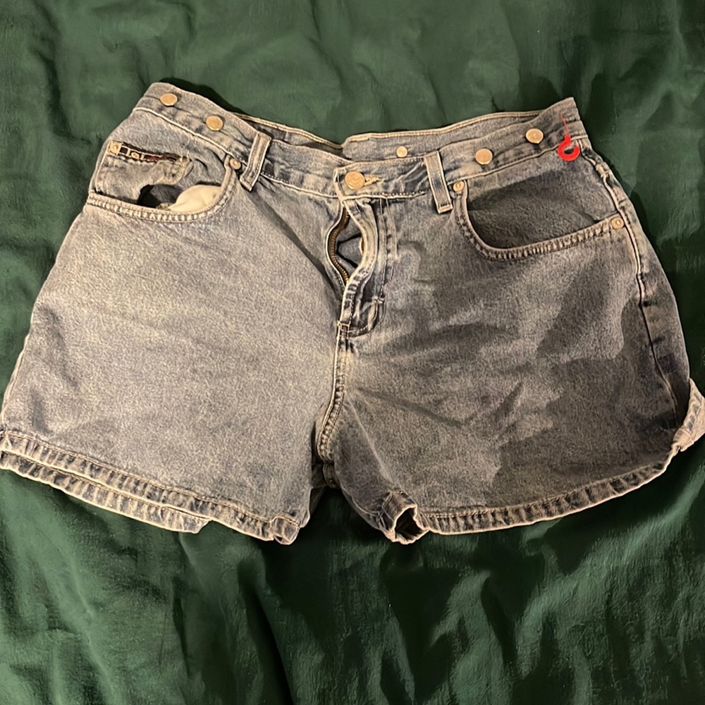 Vintage l.e.i. jean shorts